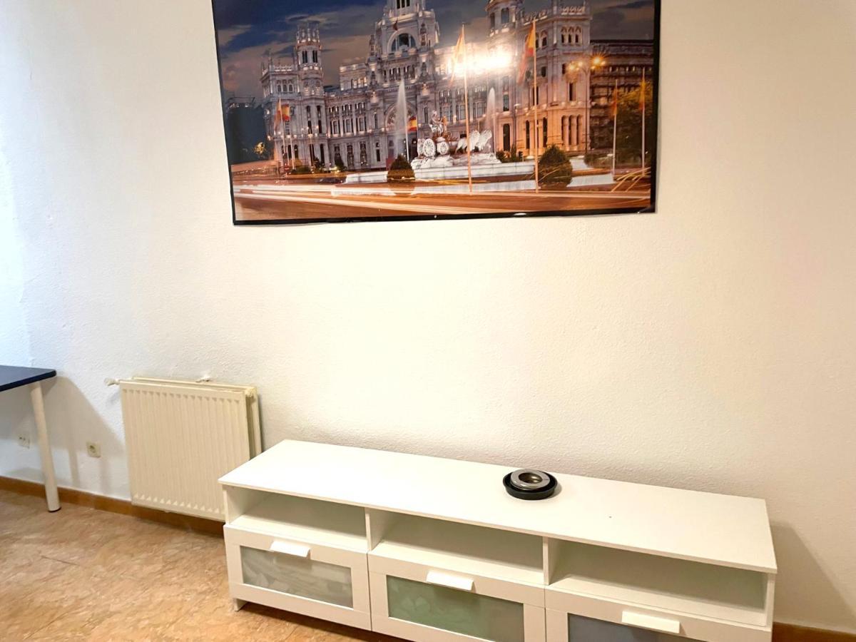 Bed and Breakfast Sol Montera & Parking Tph Madrid Esterno foto