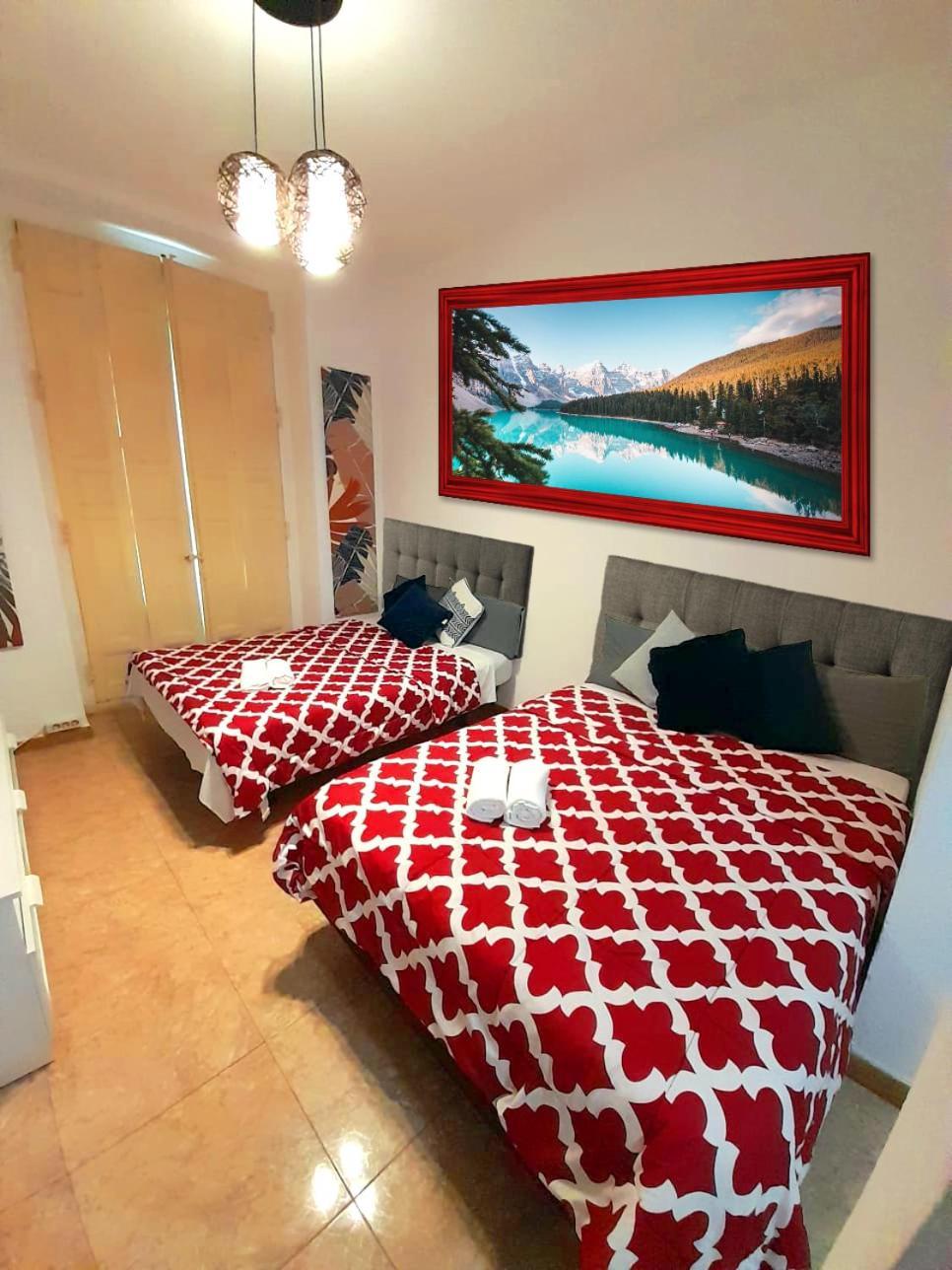 Bed and Breakfast Sol Montera & Parking Tph Madrid Esterno foto